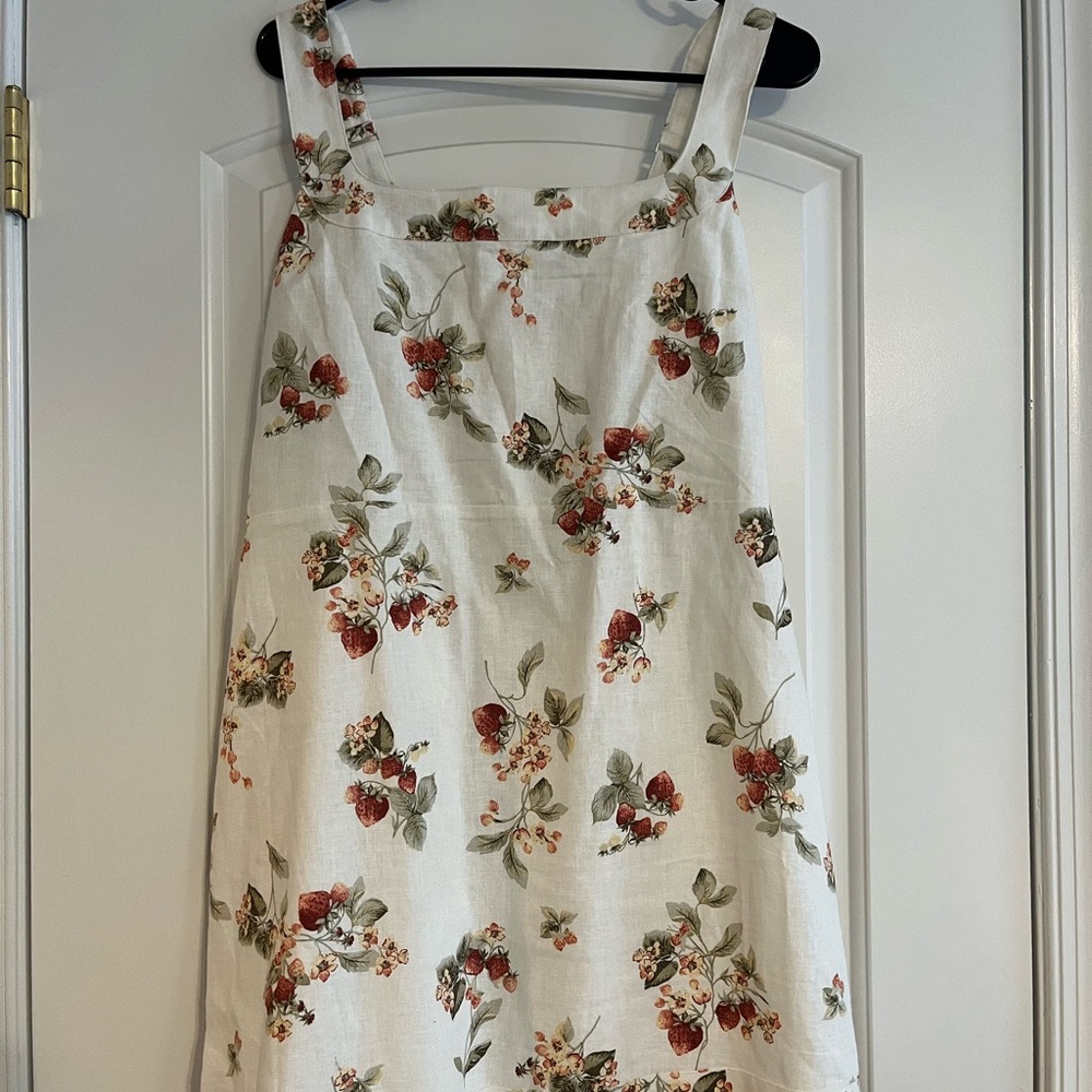 Abercrombie & Fitch White Floral Dress